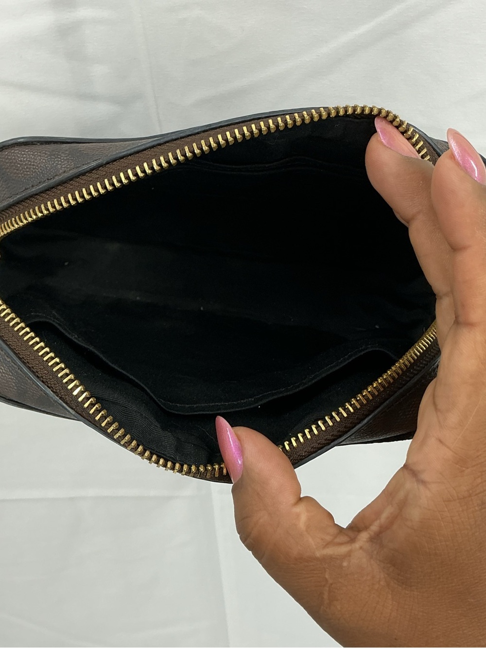 Coach Brown Signature Small Crossbody with Black Strap D17 - Picture 6 of 7